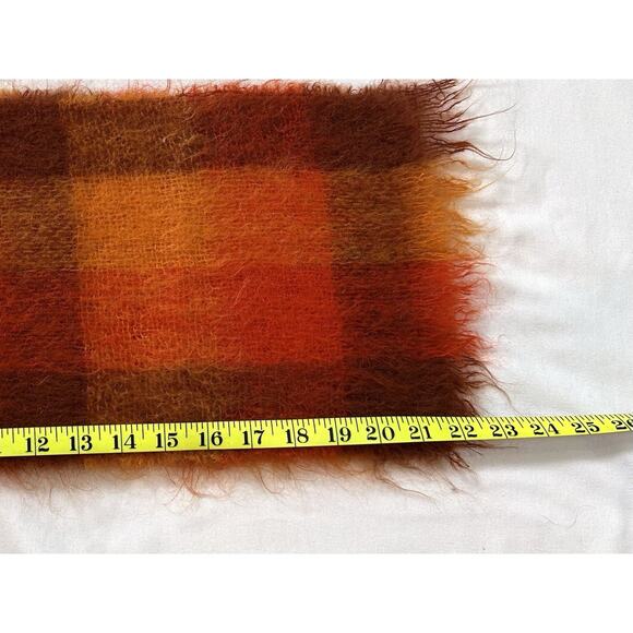 Vintage Mohair Wool Scarf Orange Plaid 46” Fringe 60s 70s Shaggy0 - Picture 4 of 4